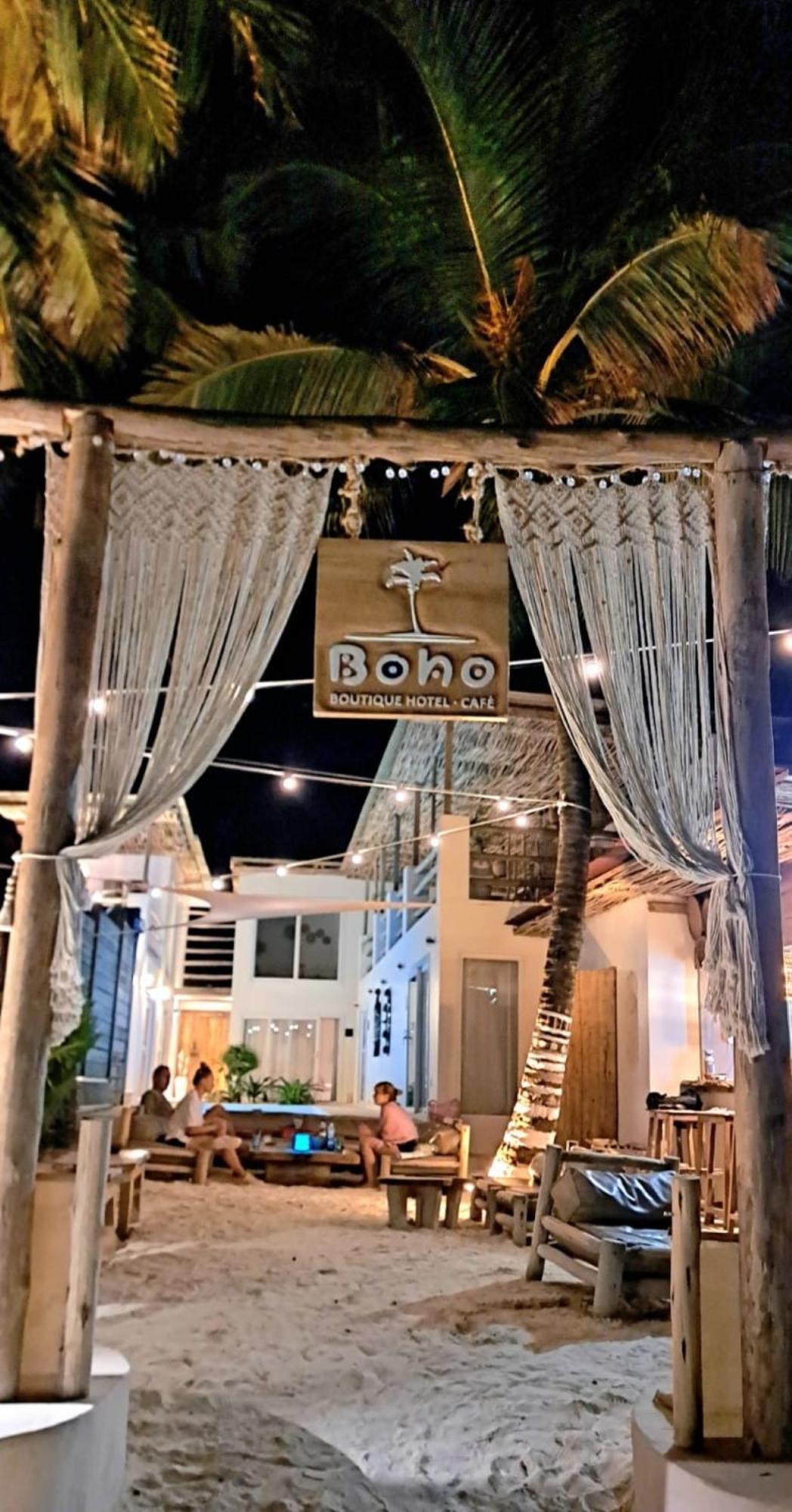 Boho Boutique - Beachfront , Adults Only , Private Pool